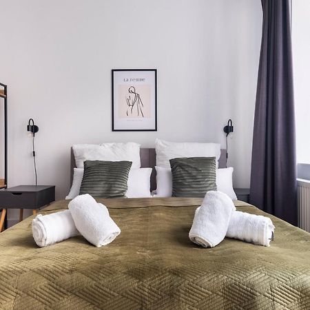 Central Apartment In Heart Of Берлін Екстер'єр фото
